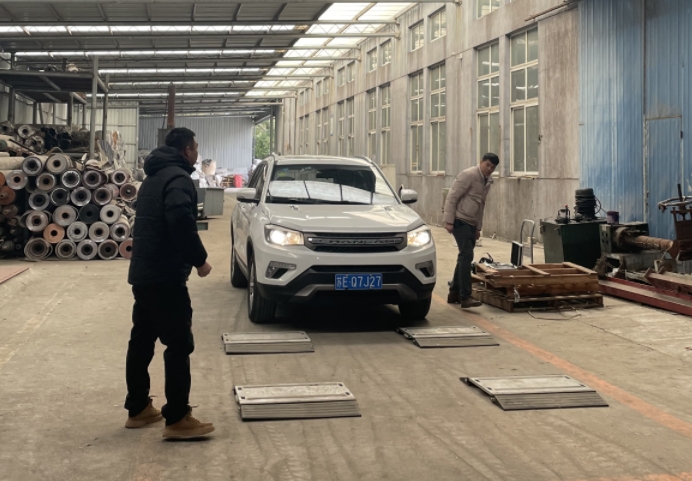 軸重秤（汽車稱重板）在新材料企業中的應用案例分享